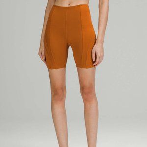 Lululemon Ribbed High-Rise Yoga Short 8"